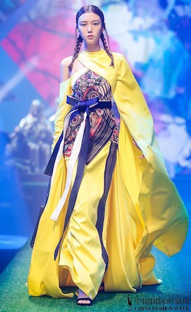 白如玉 / 东方绣娘·张肇达 白如玉