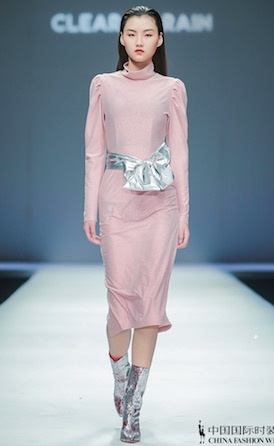 张诗晗 / CLEAR TO RAIN 张诗晗