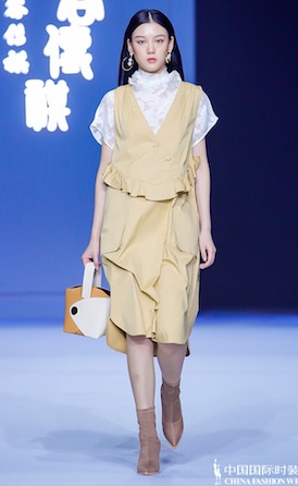 白如玉 / 尚谷传祺·卢薪羽 白如玉